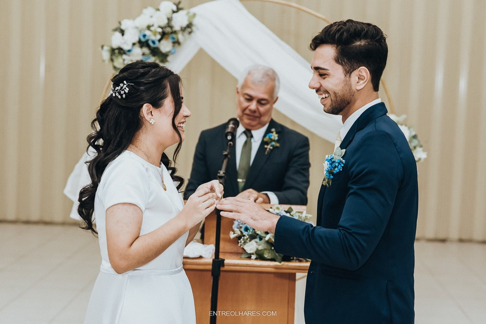 ROBERTA & RENAN. EntreOlhares Fotografia e Filmagem de Casamentos em Recife/PE e João Pessoa/PB — Momentos únicos eternizados com sensibilidade