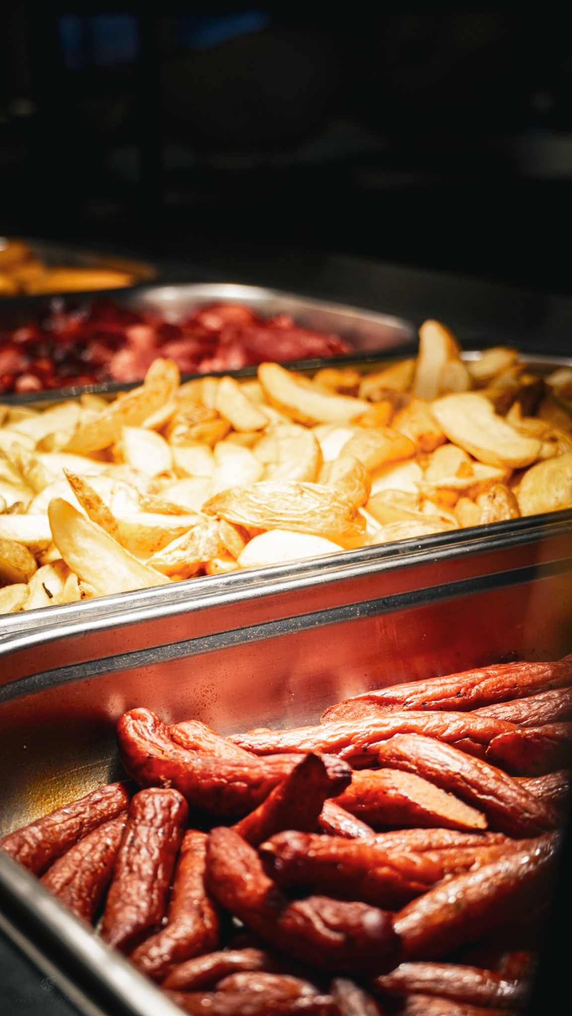 Bacolux Koralyo. Creste si calatoreste