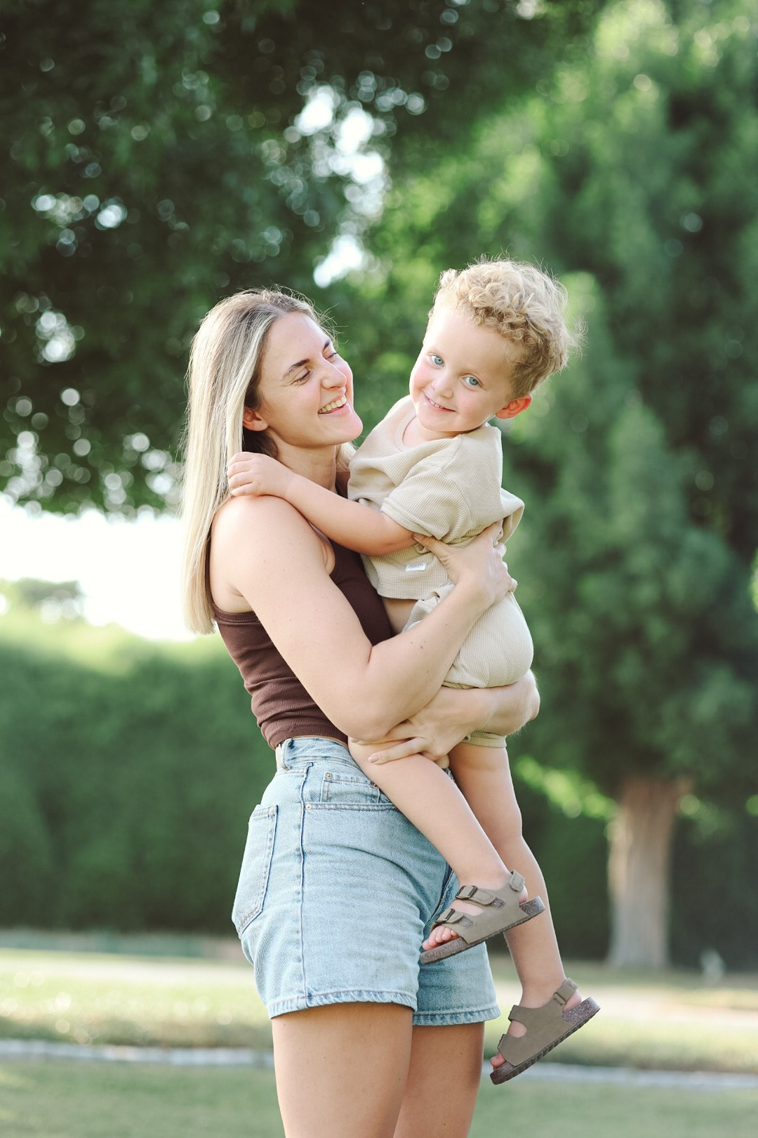 Families. Lifestyle photographer Aleksandra Mach