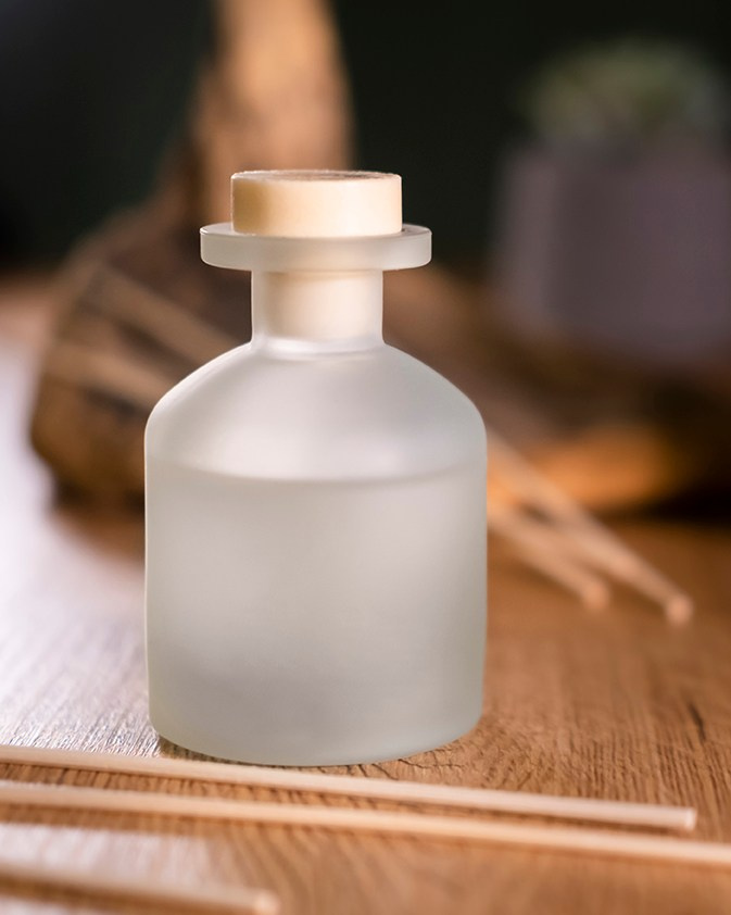 Candles and fragrances photography. Retoucher Available Worldwide, Product Photographer in Georgia, Batumi Aliaksandra