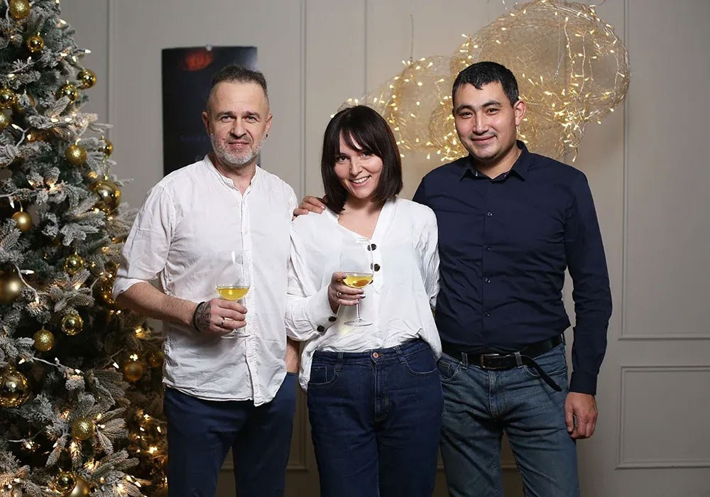 Открытие выставки Романа Рыбалёва «Календарь 2022». Школа Фотографии Романа Рыбалёва. Город Кишинёв, Молдова