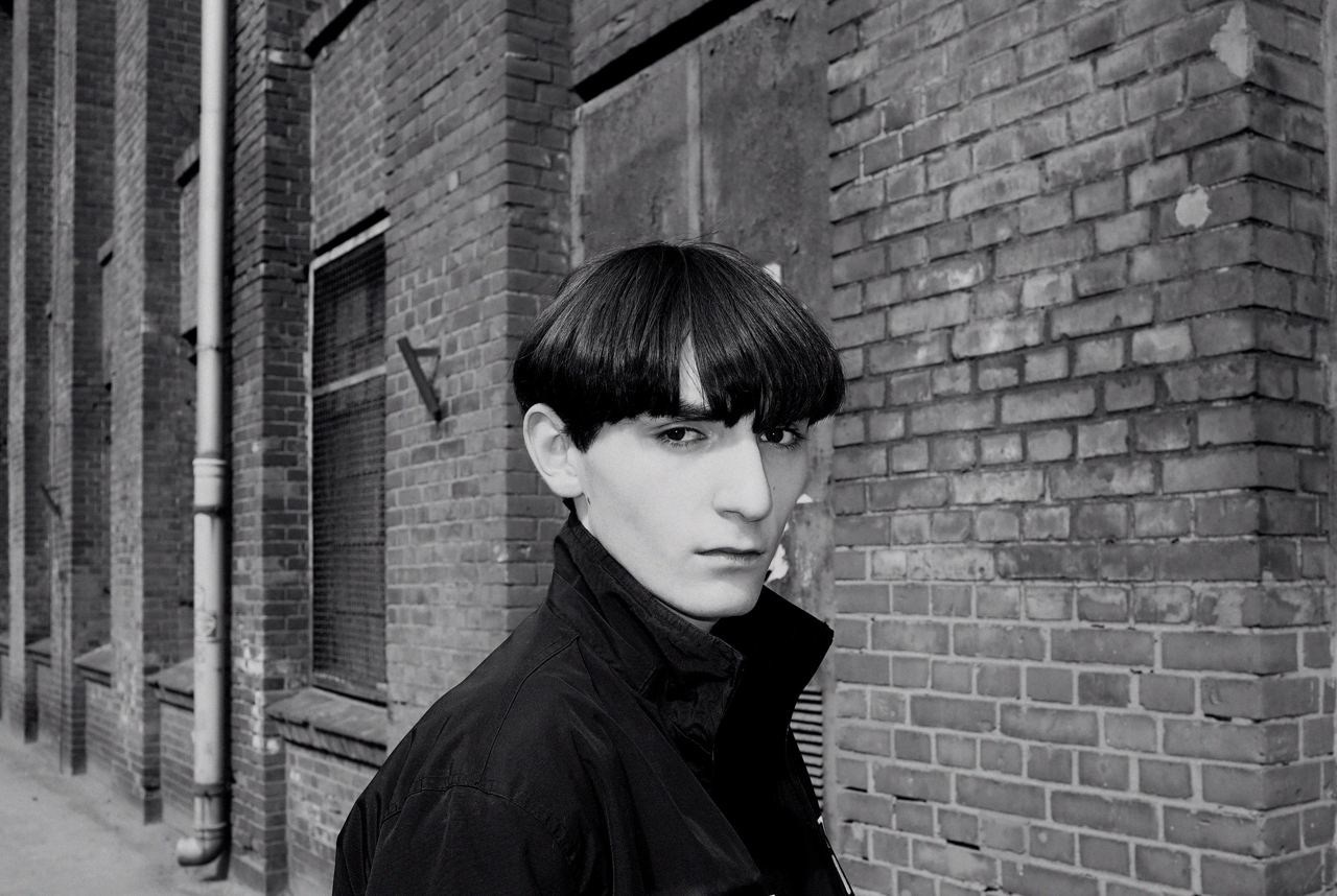 Personal | Digital & Film. Personal and fashion photography for brands and modeling agencies. Warsaw, Europe. Yaroslav Storchak