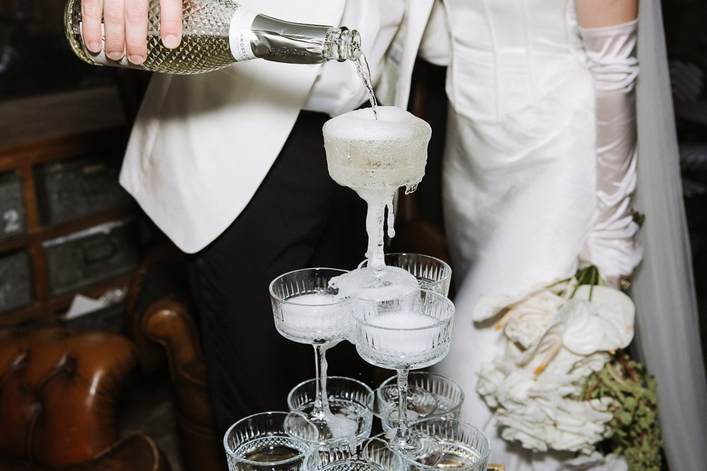Anastasia & Alex (Freie Trauung am Meer in Holland - nur zu zweit). Hochzeitfotografin Düsseldorf, NRW Nadja Holzmann