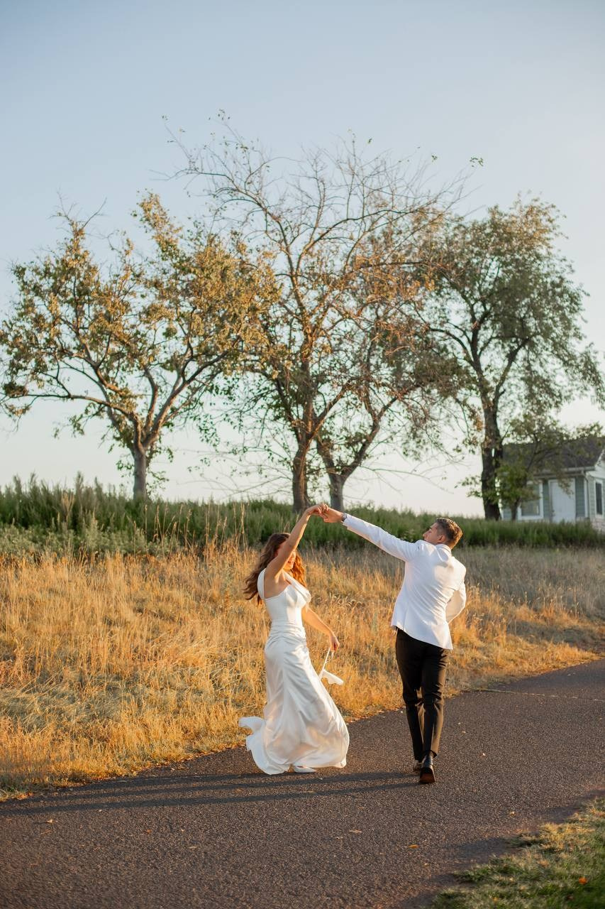 Viktoria & John. Wedding Photographer & Videographer