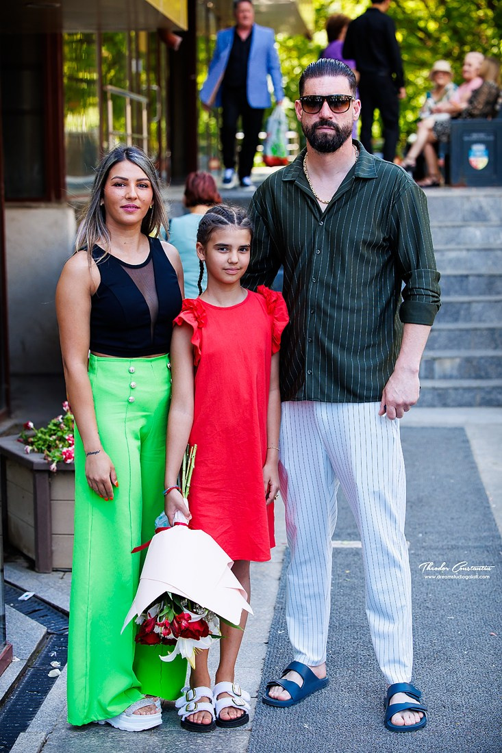 Logodna. Dream Studio Galați – ședințe foto profesionale pentru familie, portrete și evenimente
