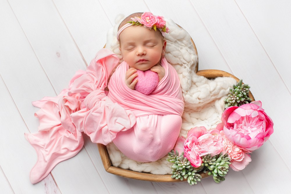 Sesja noworodkowa dla dziewczynki w Trójmieście - Natalia Lucko