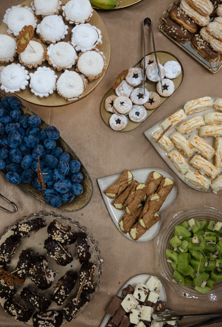 Fotograf botez Cluj – Les Moments. Les Moments Photography — Fotograf stare civilă, botez și ședințe foto în Cluj-Napoca