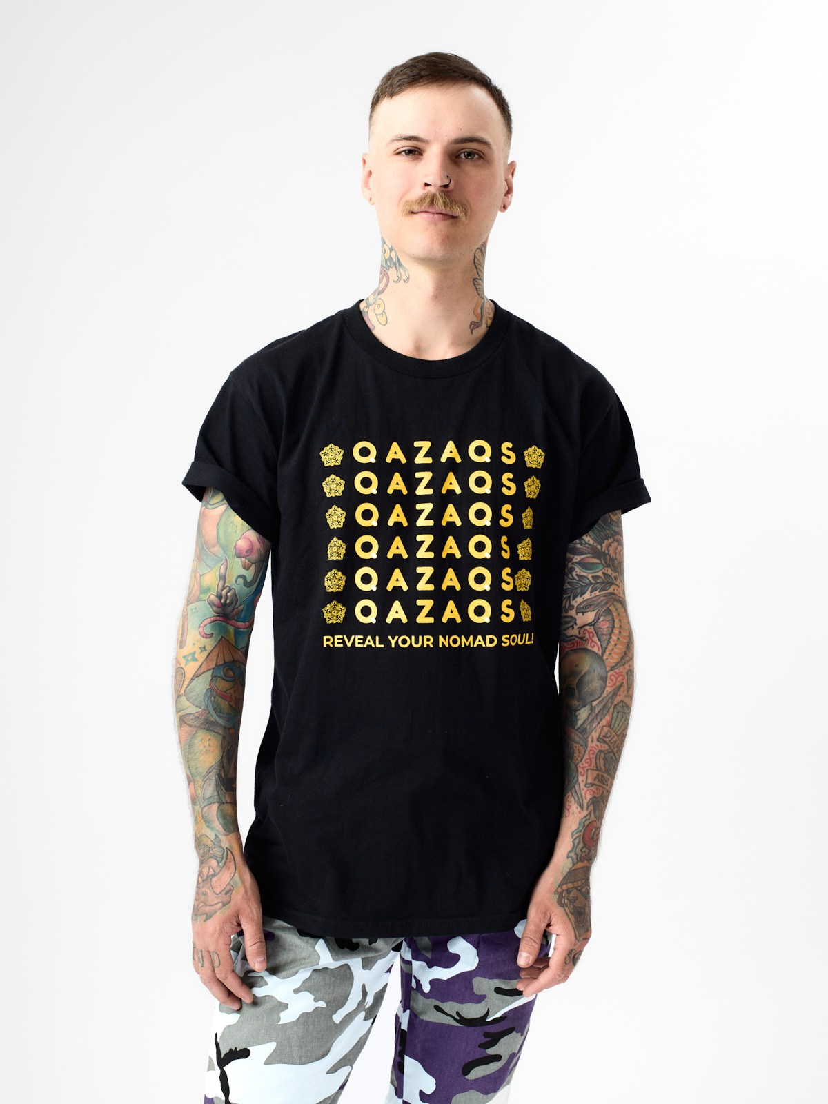 Одежда. Предметная фотосъемка в Алматы. Студия фото и видео съемки товаров