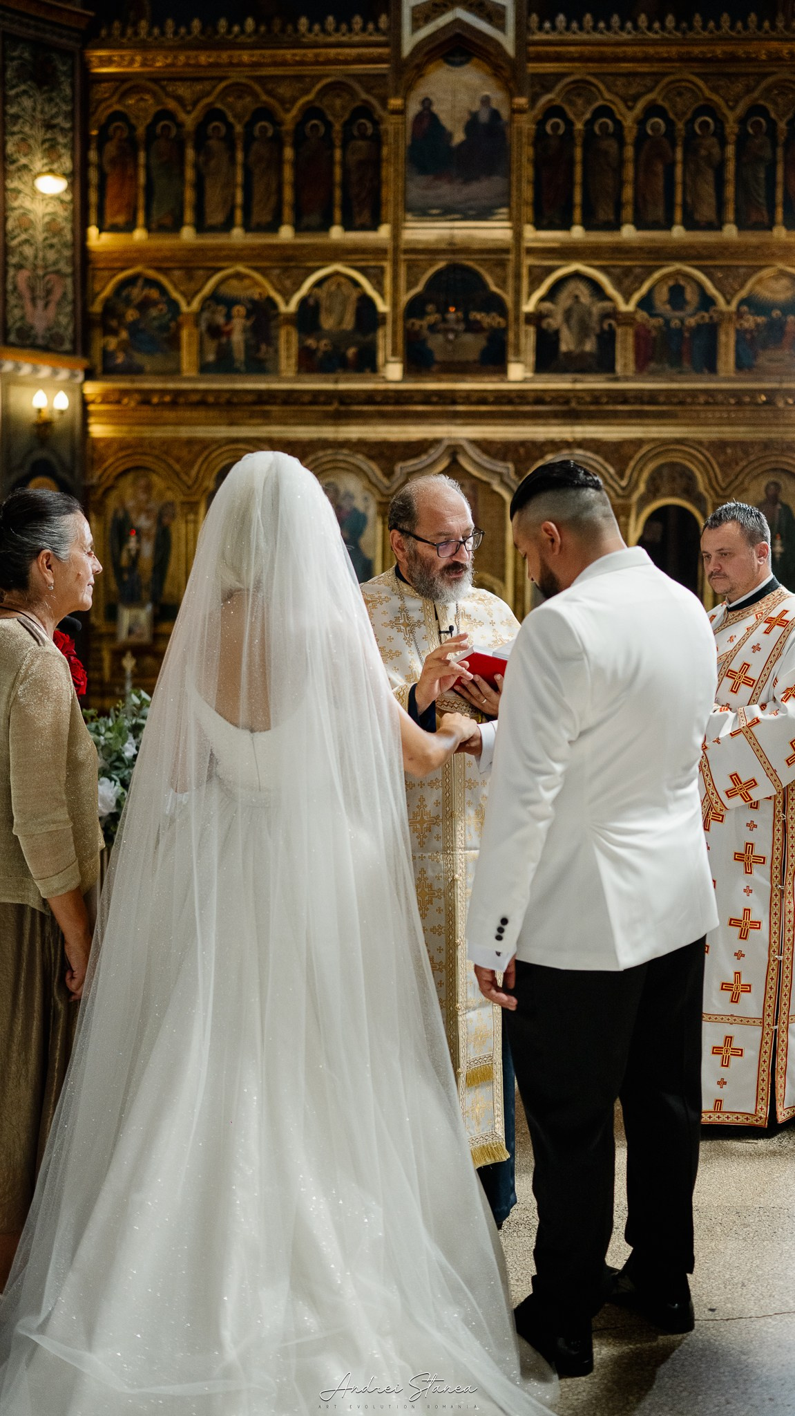 Claudia & Mircea. Andrei Stanea