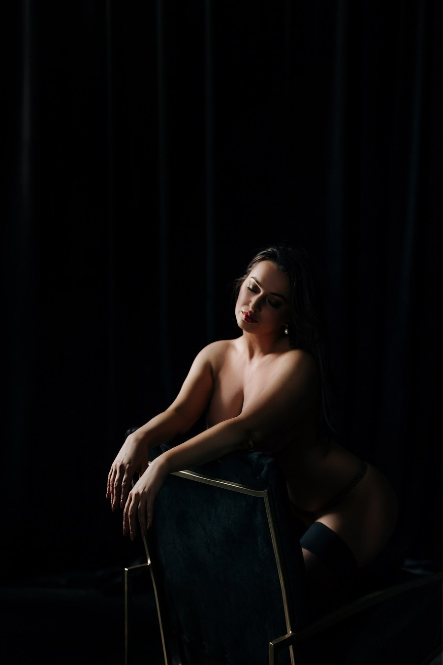 Ania. Sensualna w studio. Fotograf w Krakowie i Europie