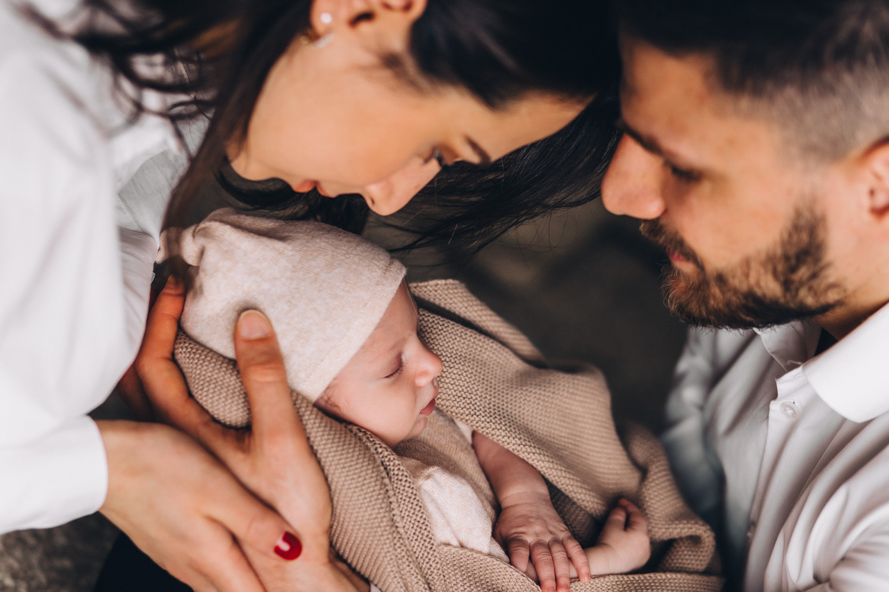 Familienshooting in meinem Fotostudio in Ganderkesee mit einem Baby 