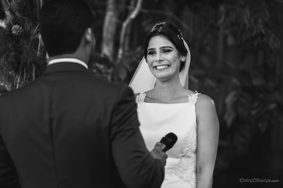 Casamento de Márcia e Marcos na Casa de Chá em Aldeia Pernambuco. Casamento ao ar livre. EntreOlhares Fotografia e Filmagem de Casamentos em Recife/PE e João Pessoa/PB — Momentos únicos eternizados com sensibilidade
