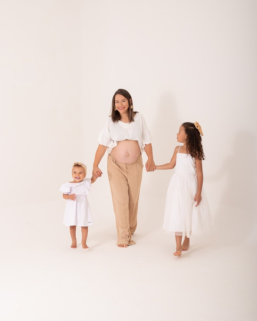 Estúdio Fotográfico em Holambra | Ensaios Gestante, Família e Retratos Profissionais. Joyce Maria Fotografia | Fotógrafa em Holambra