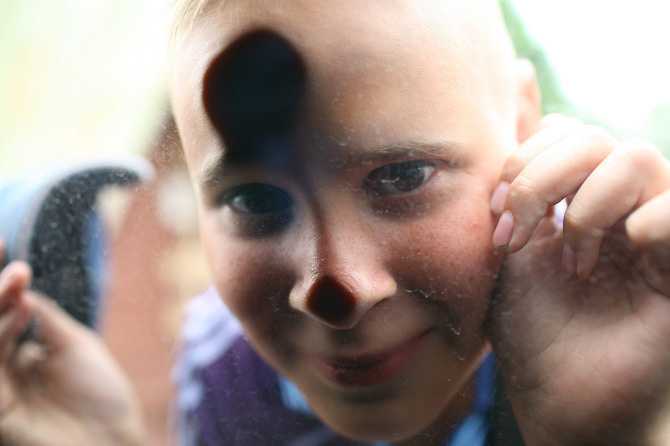 Documentary. Victoria Dini. Art photography in London / Folkestone, UK