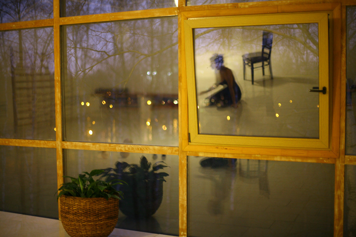 Editorial, content, lifestyle. Victoria Dini. Art photography in London / Folkestone, UK