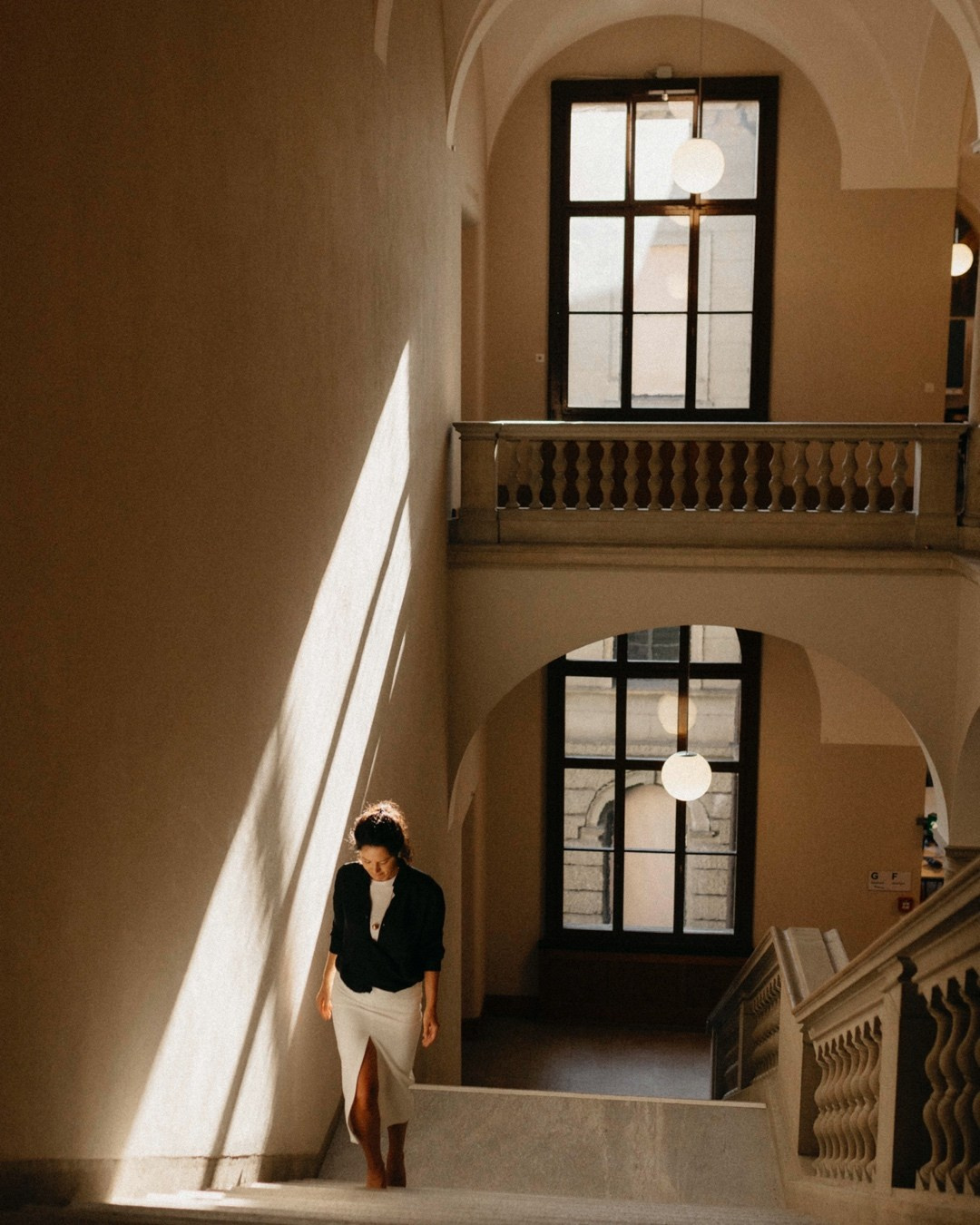 Polina Sobol — family & documentary photographer in Bern. Outdoor & urban photo sessions for families, kids and couples