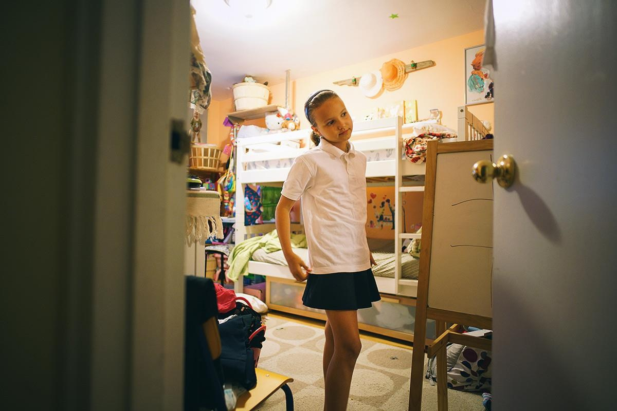 10 years ago Today — First day of school (Sophie and Eva) — Sony A7R II + Ultron 21mm f1.8 (Everything without autofocus). Emin Kuliyev — Award-Winning Wedding Photojournalist NYC & USA | Best Wedding Photographer Known for Candid, Timeless Moments