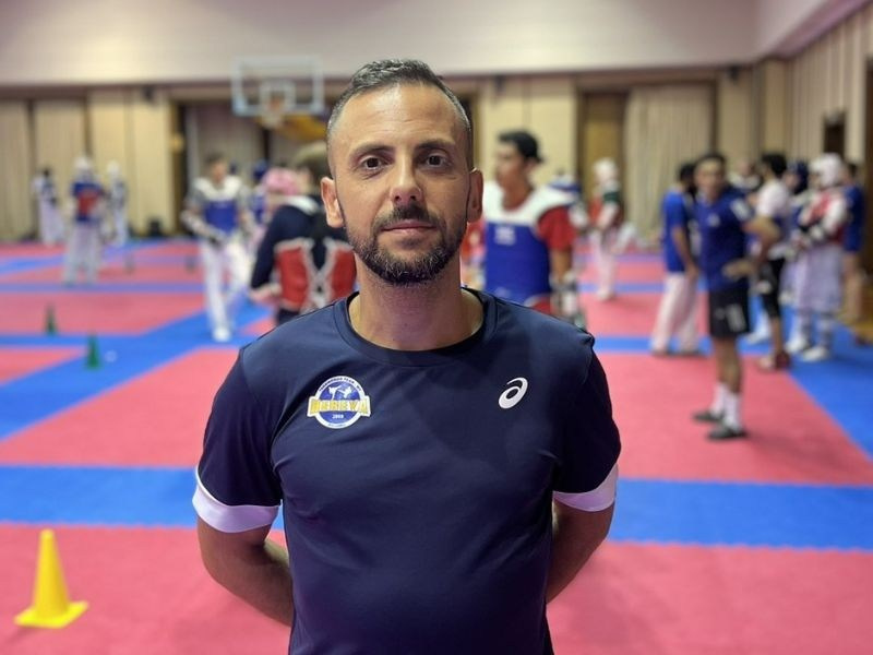 СПОРТНИ КЛУБОВЕ. СПОРТНА ФОТОГРАФИЯ | ПОРТРЕТНА | РЕПОРТАЖНА