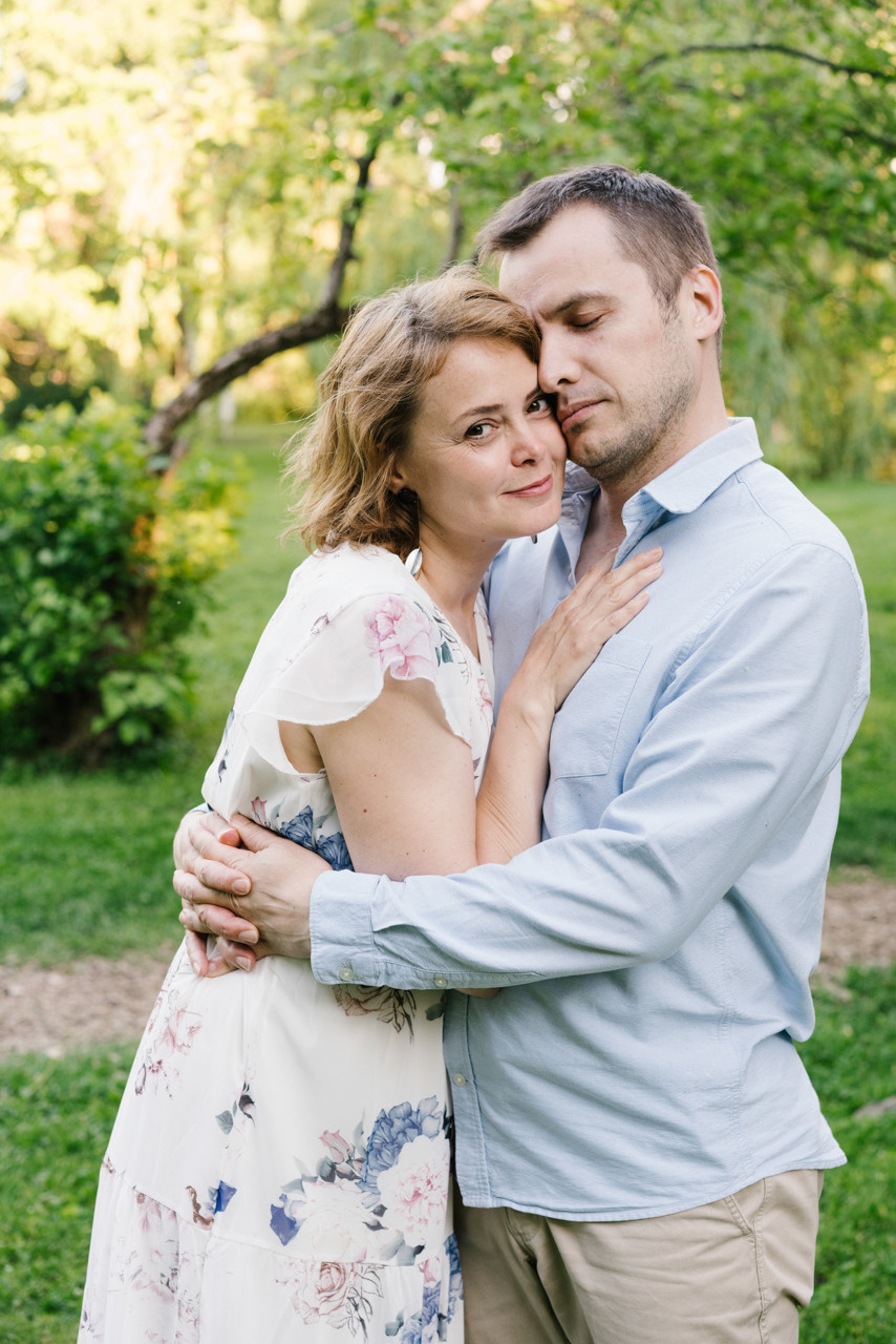 Family photo session in Munich park. Inna Zaytseva Photography | Photographer in Munich | Content Creation