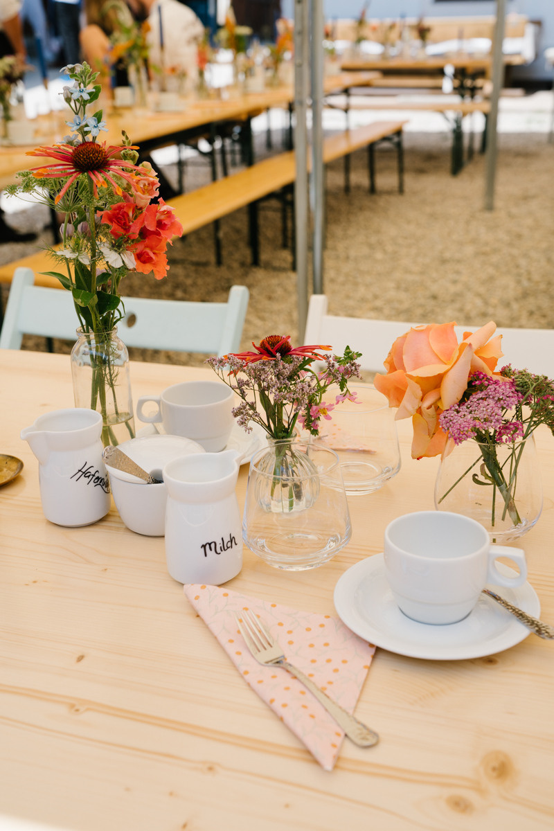 Wedding photographer Munich, with natural, no posing photography style. Inna Zaytseva Photography | Photographer in Munich | Content Creation