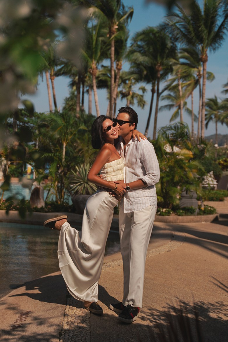 Couple Photography in Hoi An | Romantic & Timeless. Photographer in Hoi An — Veronika Guzenko. Natural photoshoots for couples, families and solo travelers. Book your shoot today