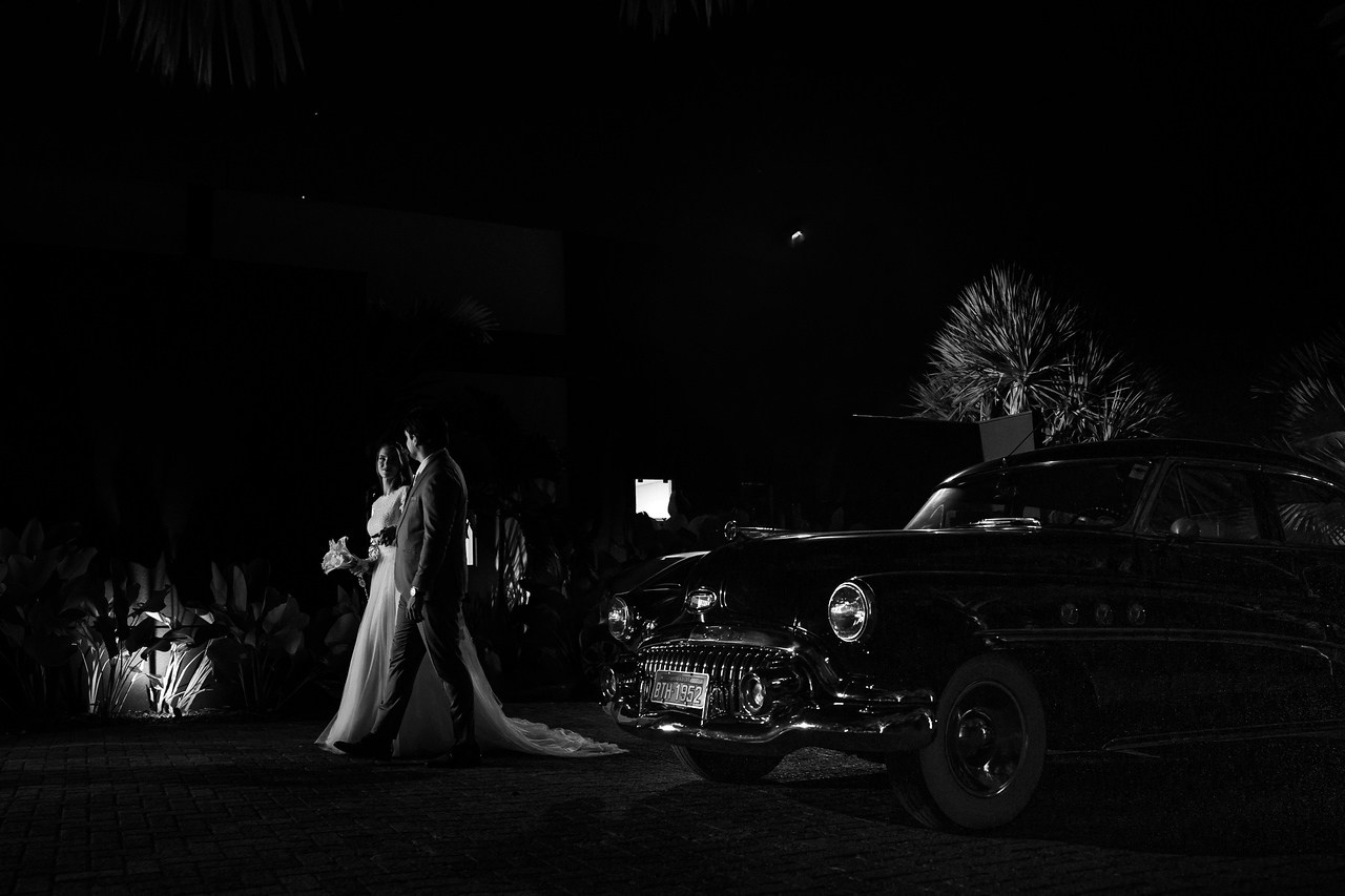 Lari & Fabrício. Fotografia de casamentos com verdade, sensibilidade e tempo preservado