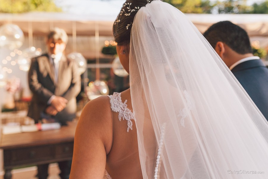 Casamento de Márcia e Marcos na Casa de Chá em Aldeia Pernambuco. Casamento ao ar livre. EntreOlhares Fotografia e Filmagem de Casamentos em Recife/PE e João Pessoa/PB — Momentos únicos eternizados com sensibilidade