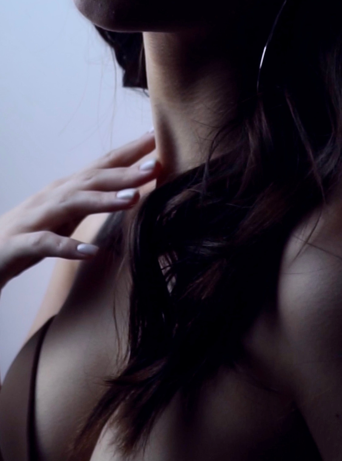 For makeup artist Anastasia. Ellstudio film production