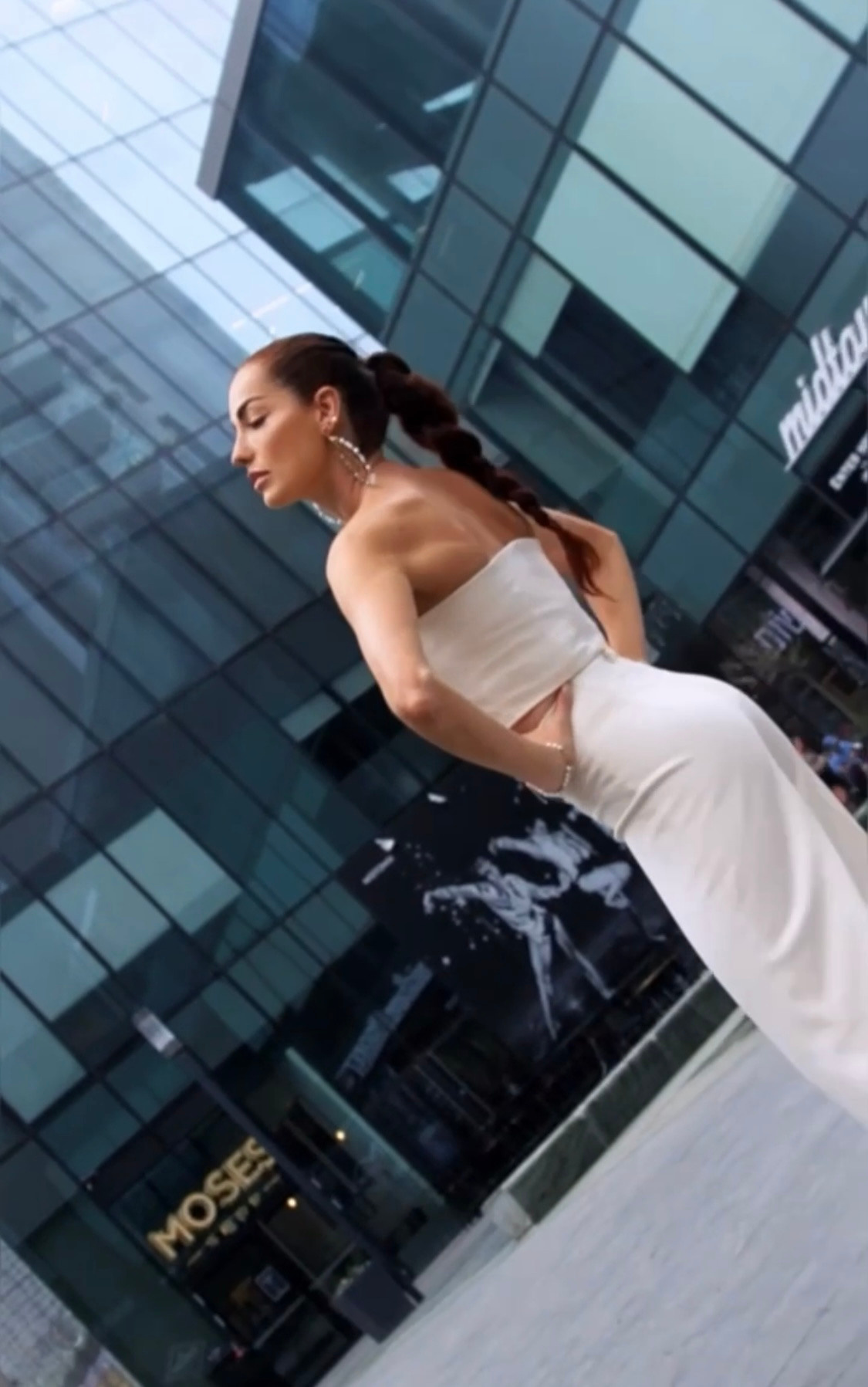 WOW my Jewel. Ellstudio film production