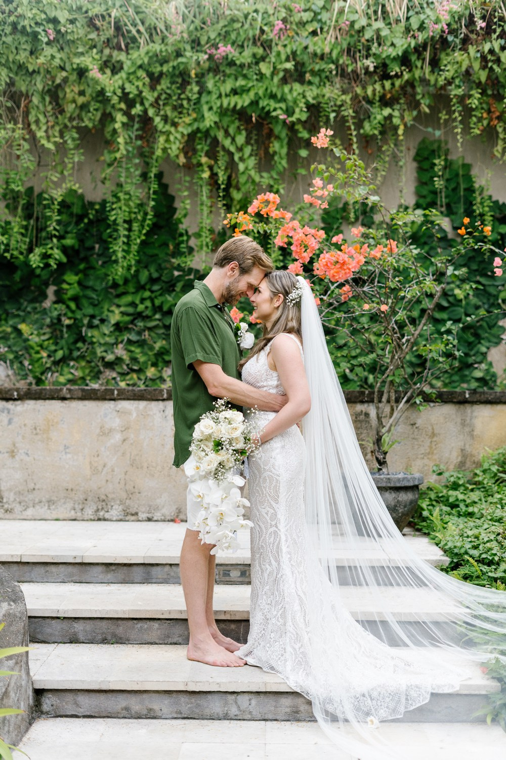 Bali Villa Wedding Photography. Female Photographer in Bali