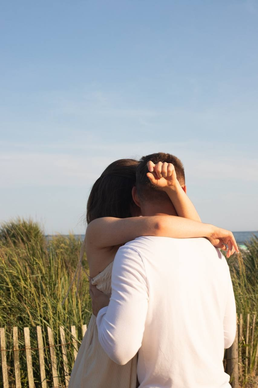 Beach pre wedding. Wedding Photographer & Videographer