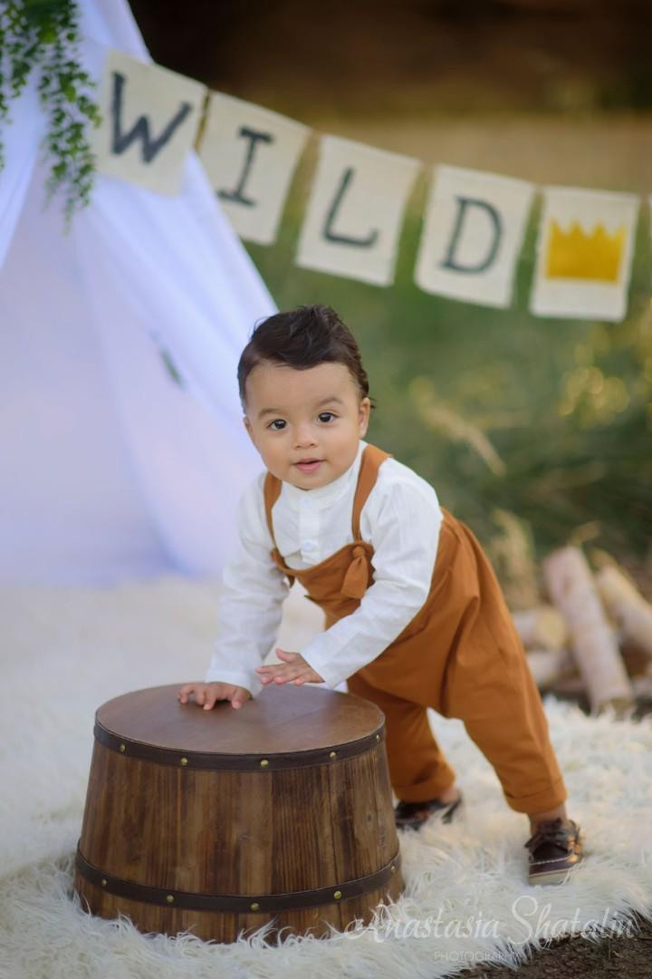 Sacramento first birthday photography. Family photographer in Roseville, Rocklin, Folsom, Sacramento