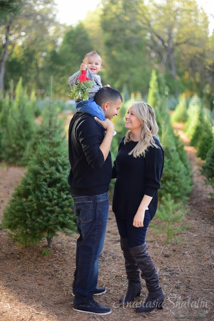 Christmas photography Roseville Christmas mini session Rocklin. Family photographer in Roseville, Rocklin, Folsom, Sacramento