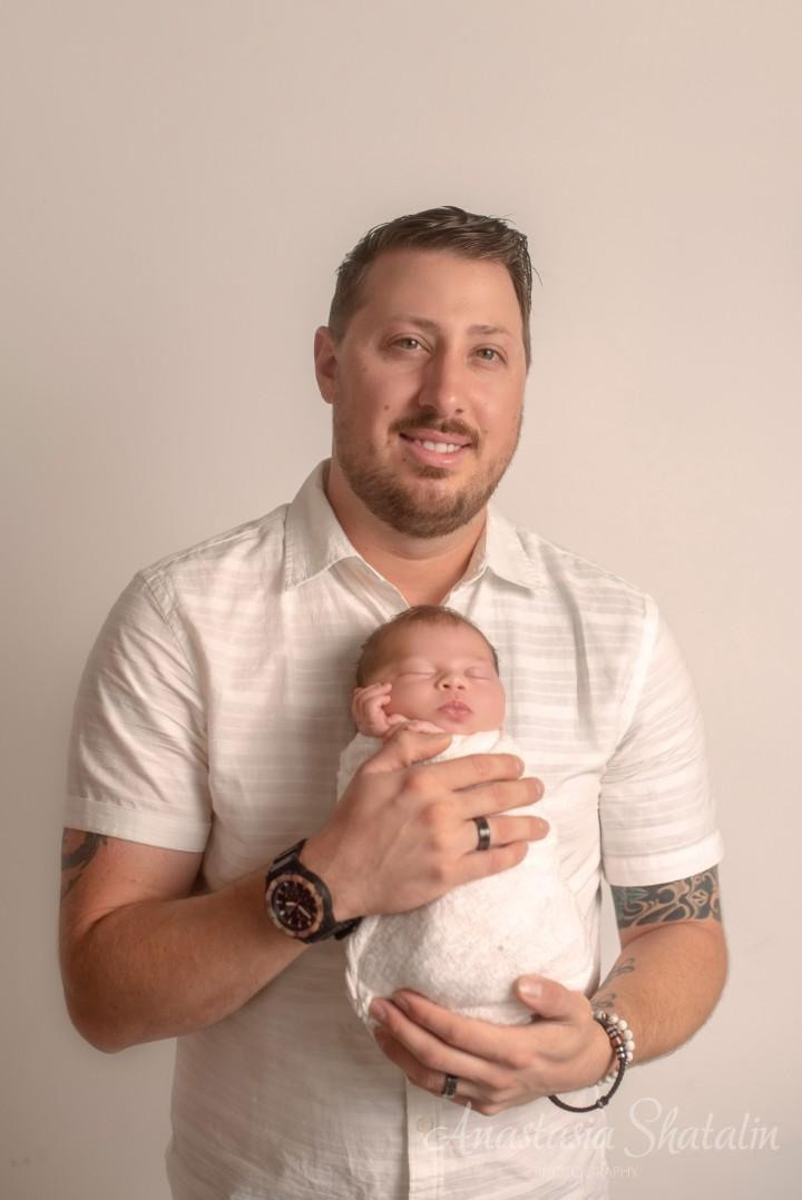 Newborn photographer Sacramento, Elk grove, Roseville. Family photographer in Roseville, Rocklin, Folsom, Sacramento