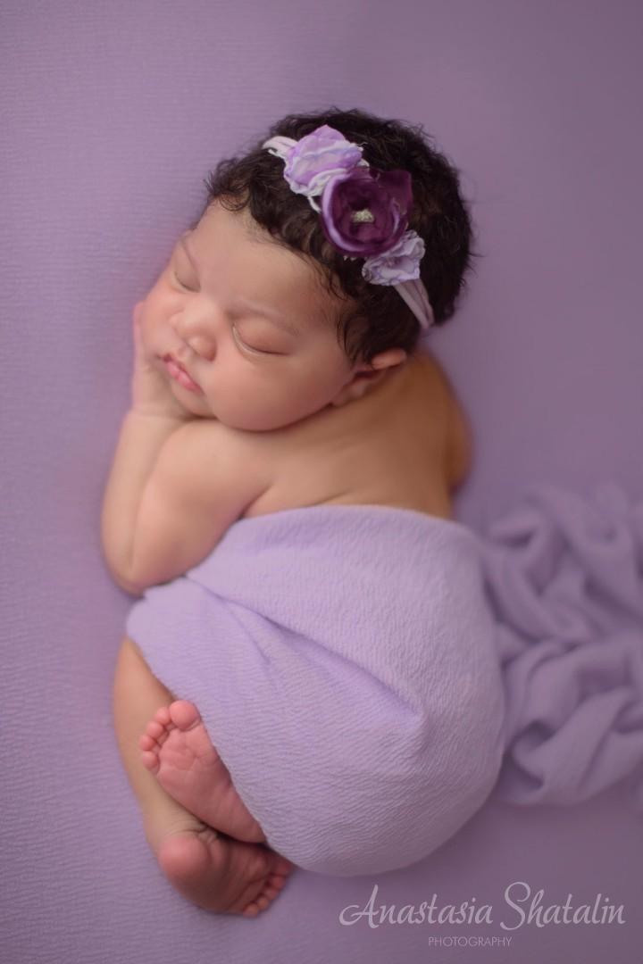 Newborn photographer Sacramento. Family photographer in Roseville, Rocklin, Folsom, Sacramento