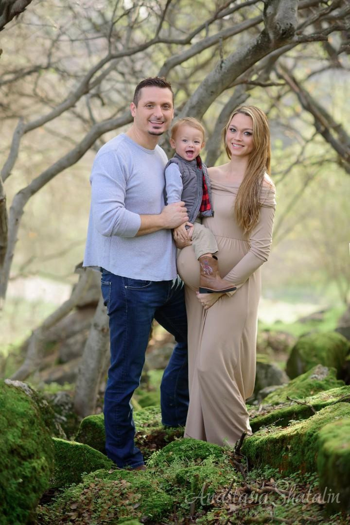 Maternity. Family photographer in Roseville, Rocklin, Folsom, Sacramento