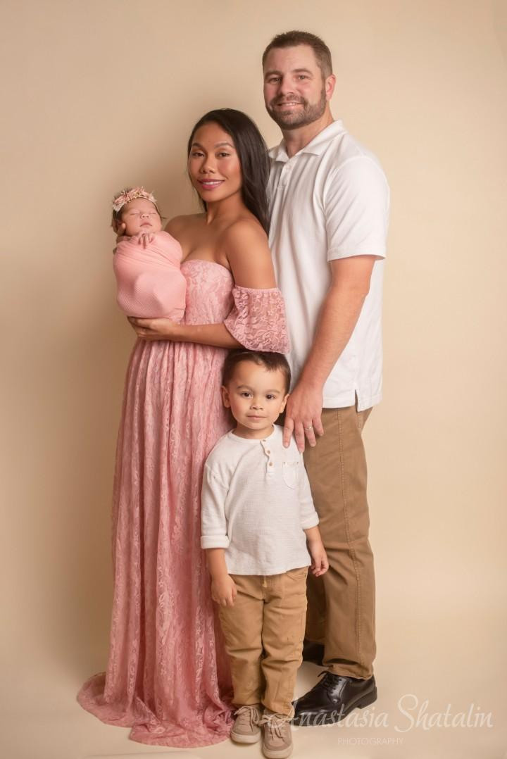 Newborn. Family photographer in Roseville, Rocklin, Folsom, Sacramento