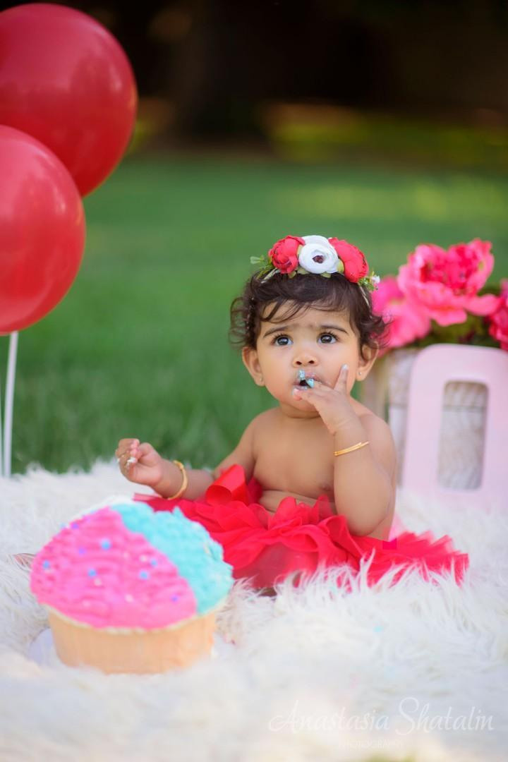 Family and birthday photos Roseville. Family photographer in Roseville, Rocklin, Folsom, Sacramento