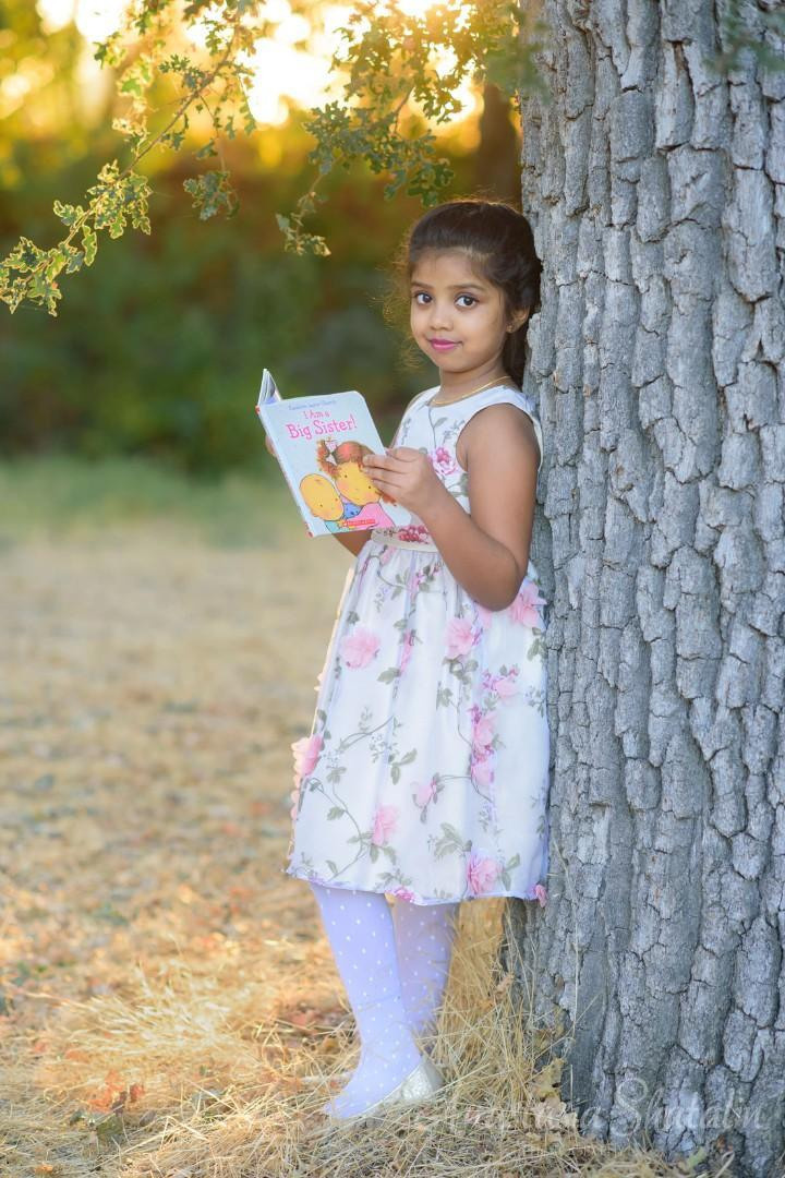 Fall pregnancy photos Rocklin, Roseville, Sacramento. Family photographer in Roseville, Rocklin, Folsom, Sacramento