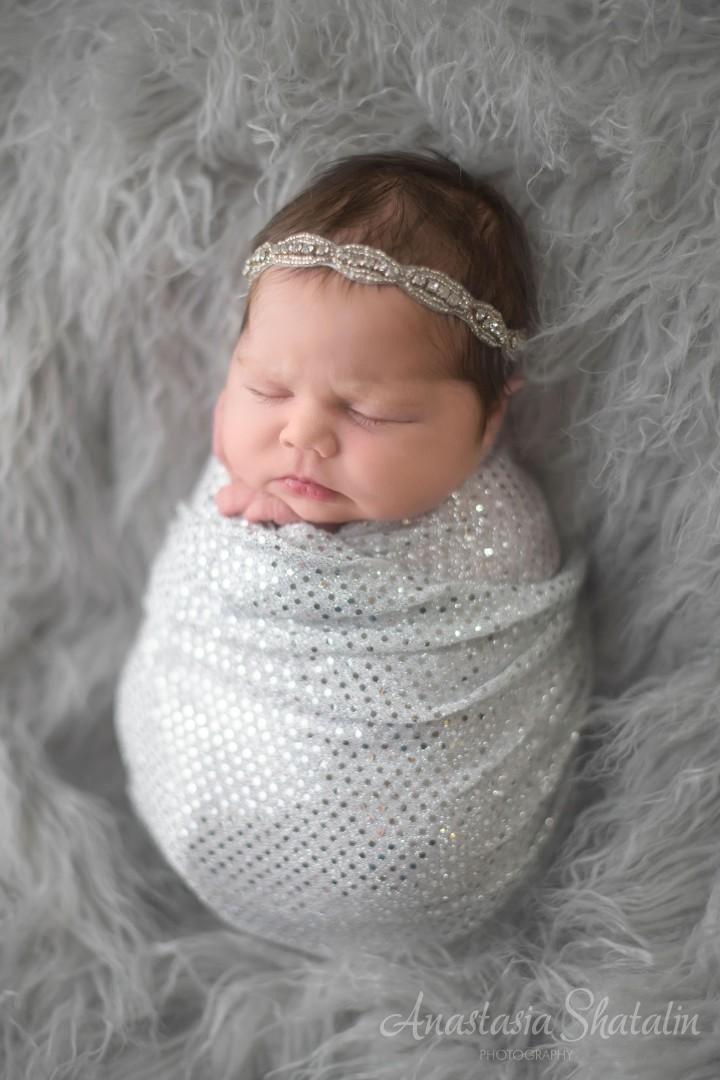 Rocklin newborn photographer. Family photographer in Roseville, Rocklin, Folsom, Sacramento