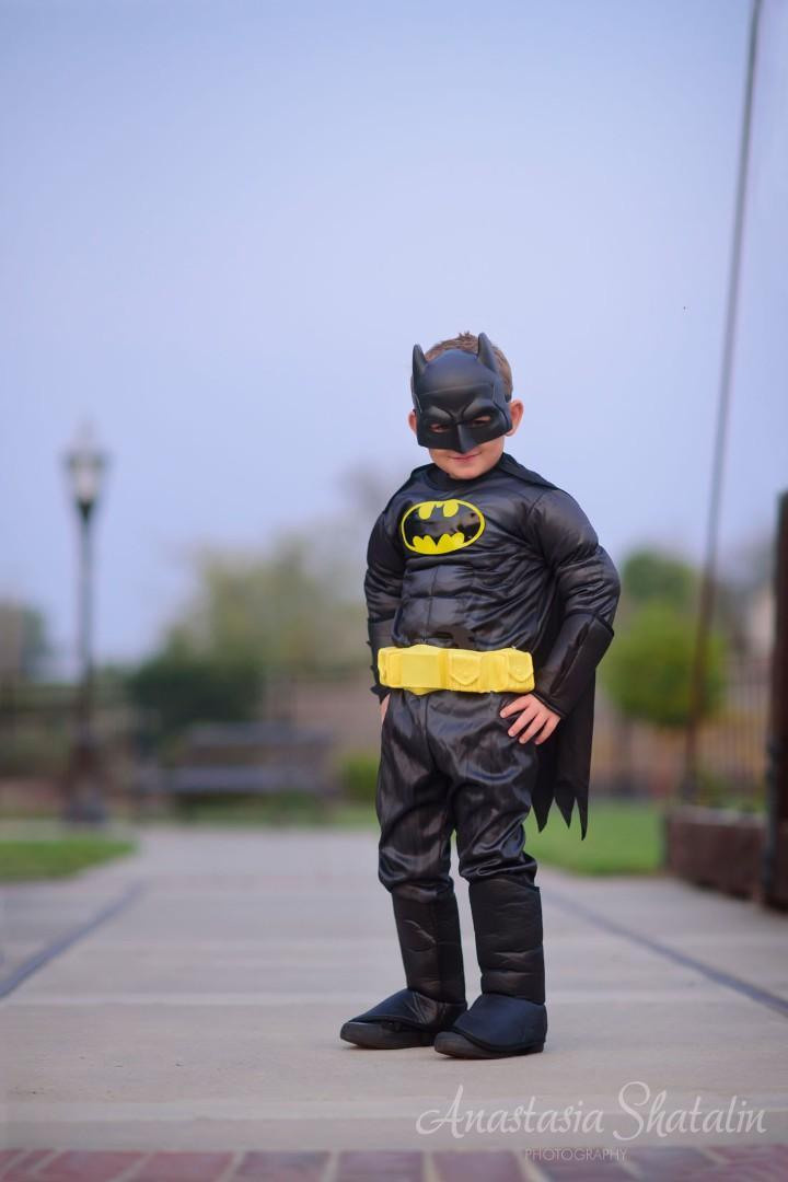 Superheroes boy birthday photo ideas. Family photographer in Roseville, Rocklin, Folsom, Sacramento