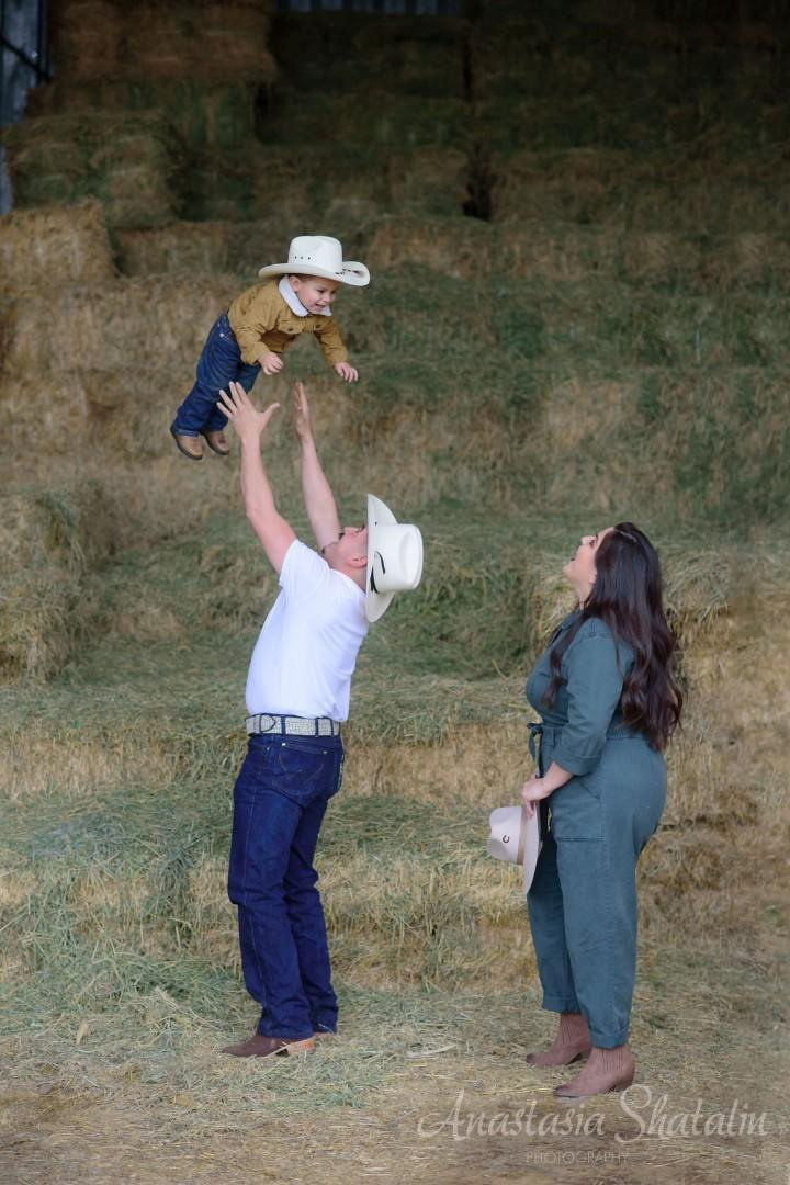 Family. Family photographer in Roseville, Rocklin, Folsom, Sacramento