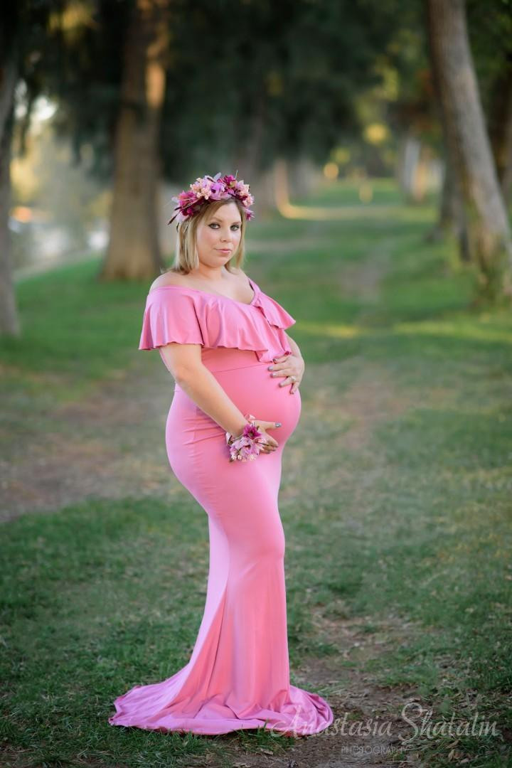 Maternity photoshoot. Family photographer in Roseville, Rocklin, Folsom, Sacramento