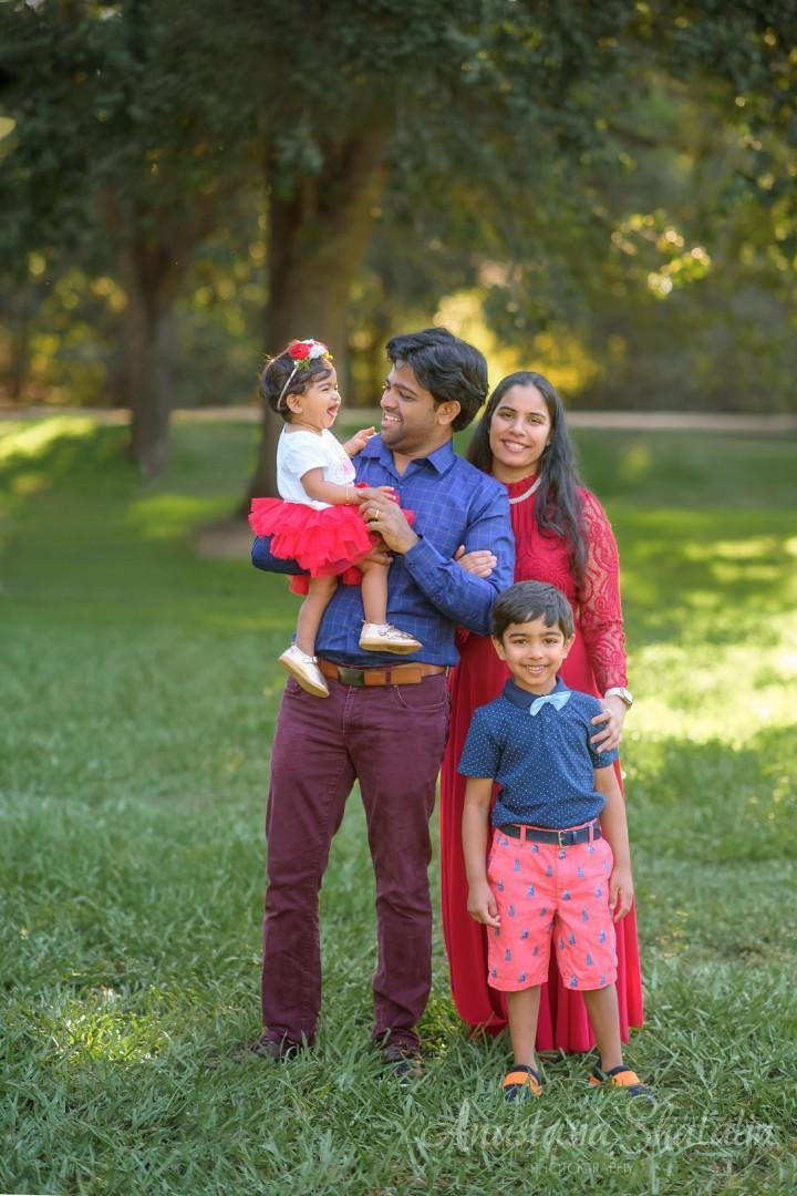 Family and birthday photos Roseville. Family photographer in Roseville, Rocklin, Folsom, Sacramento