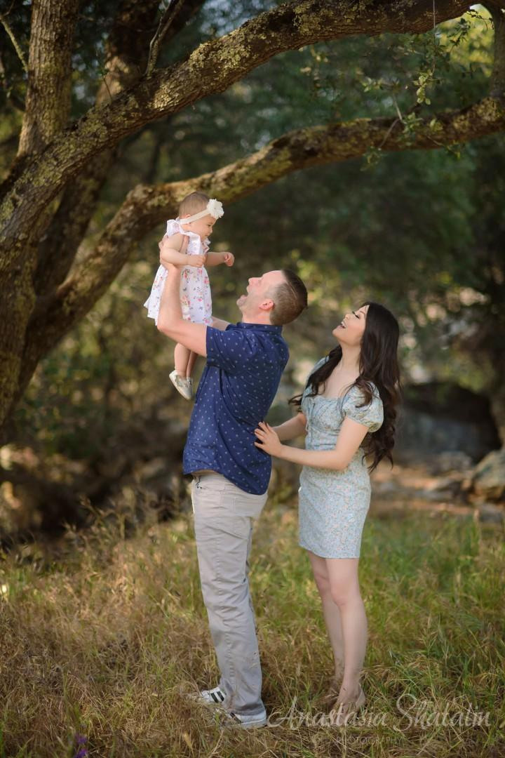 Family photography Roseville, CA. Family photographer in Roseville, Rocklin, Folsom, Sacramento