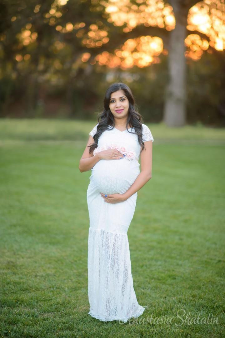 Fall pregnancy photos Rocklin, Roseville, Sacramento. Family photographer in Roseville, Rocklin, Folsom, Sacramento