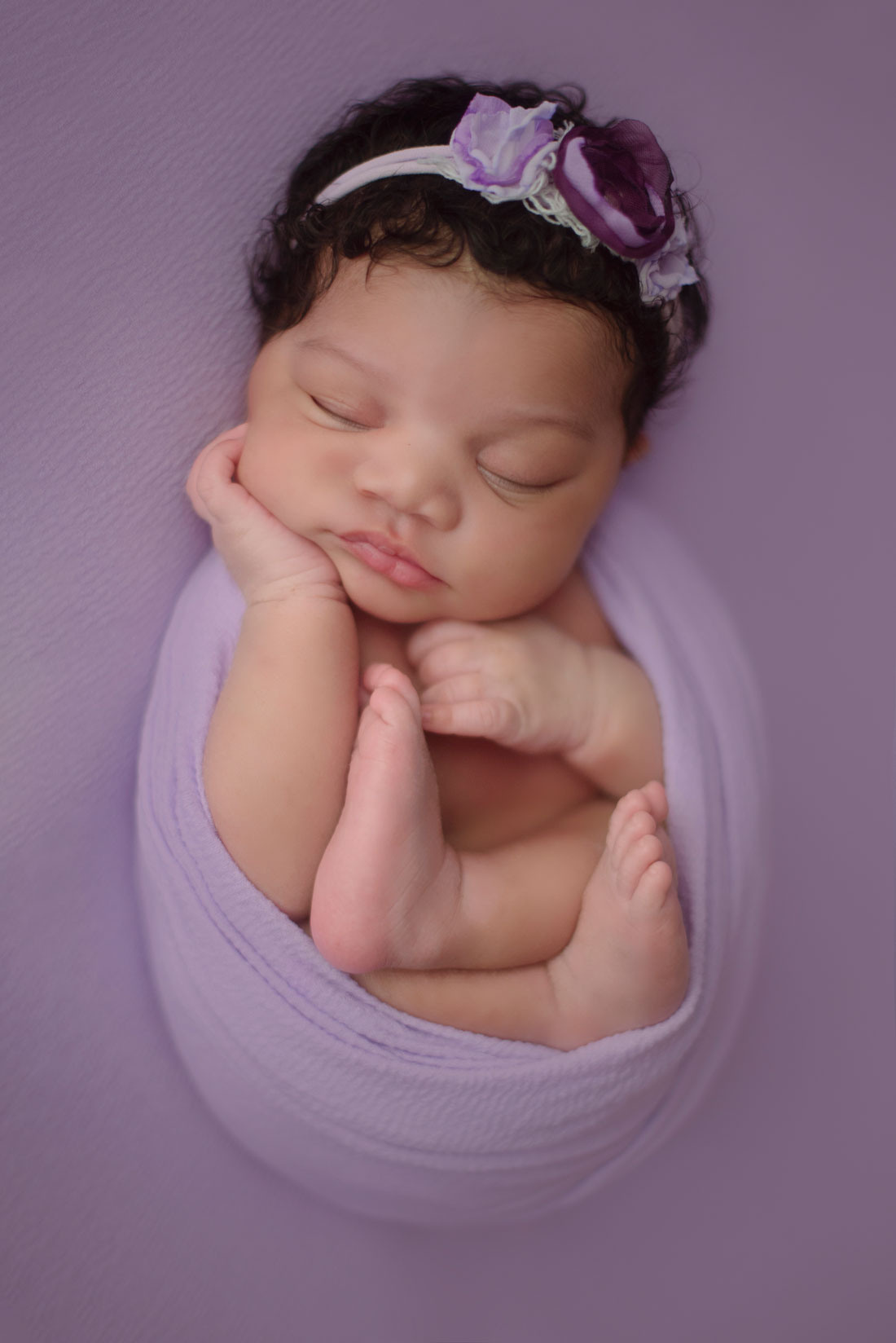 Newborn photographer Sacramento. Family photographer in Roseville, Rocklin, Folsom, Sacramento