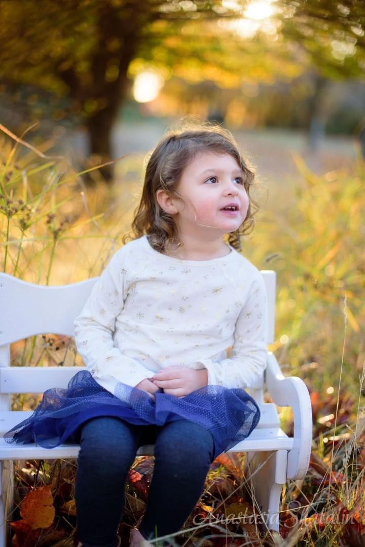 Fall family photographer in Rocklin, CA. Family photographer in Roseville, Rocklin, Folsom, Sacramento