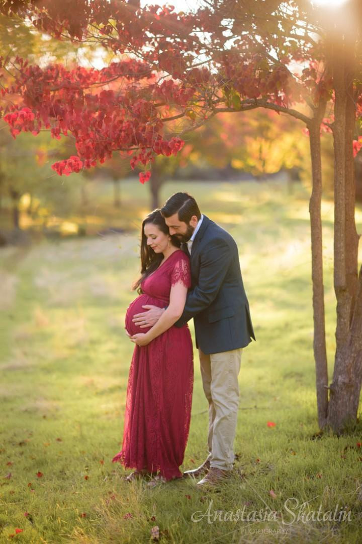 Fall maternity photography Roseville, CA. Family photographer in Roseville, Rocklin, Folsom, Sacramento