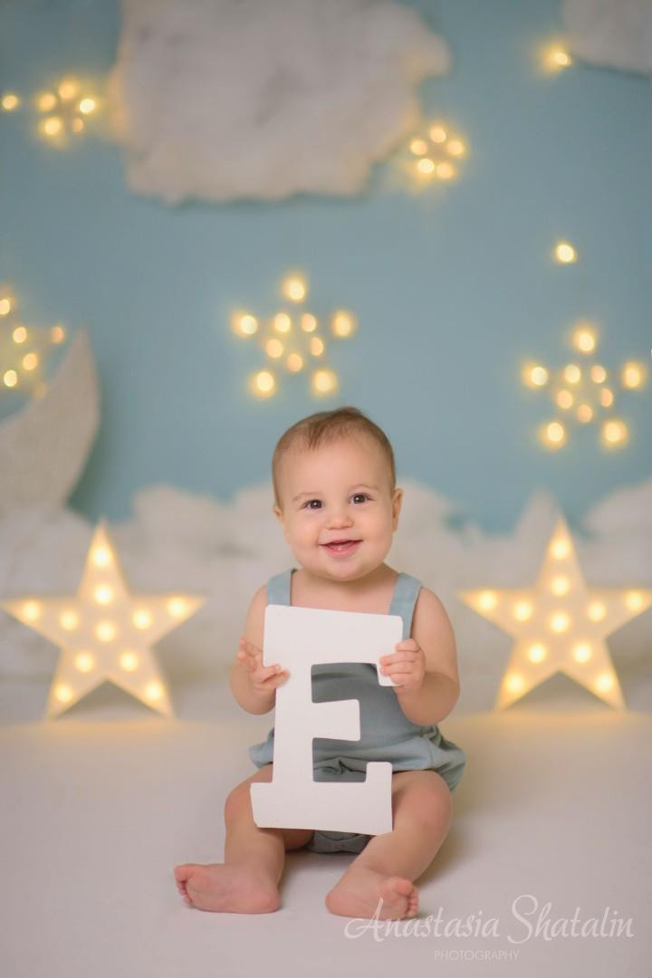 Cake smash photography Roseville, Rocklin, Folsom. Family photographer in Roseville, Rocklin, Folsom, Sacramento